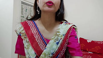 Softcore Indian video featuring step sister and hot fucking